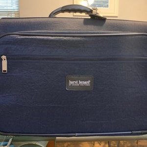 Harve Benard Luggage Piece